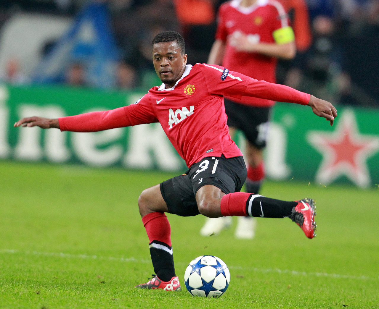 吉鲁的个人 吉鲁的个人